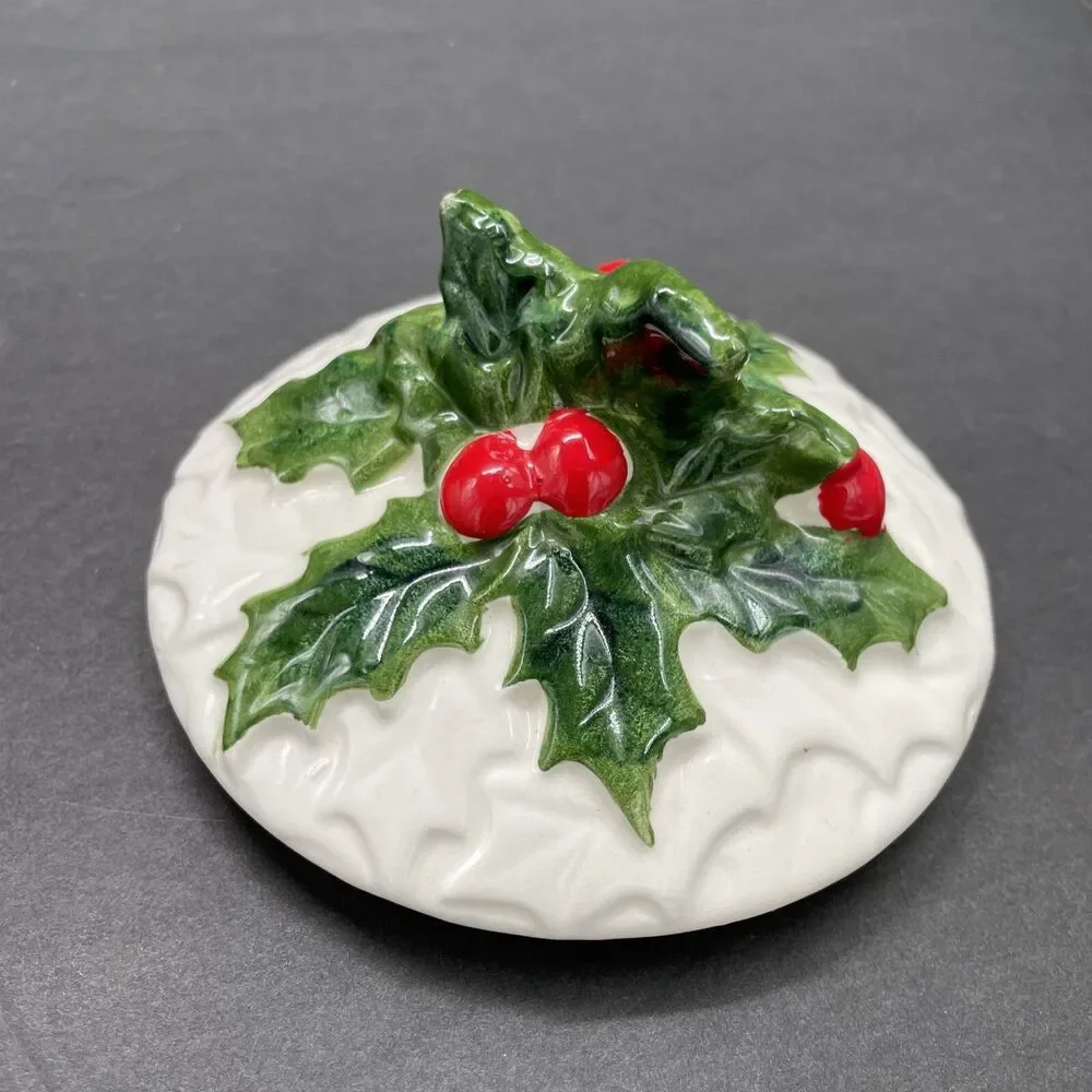 Lefton White Holly Small Round Lidded Box 6064 Covered Candy Bowl 1972/73 Japan